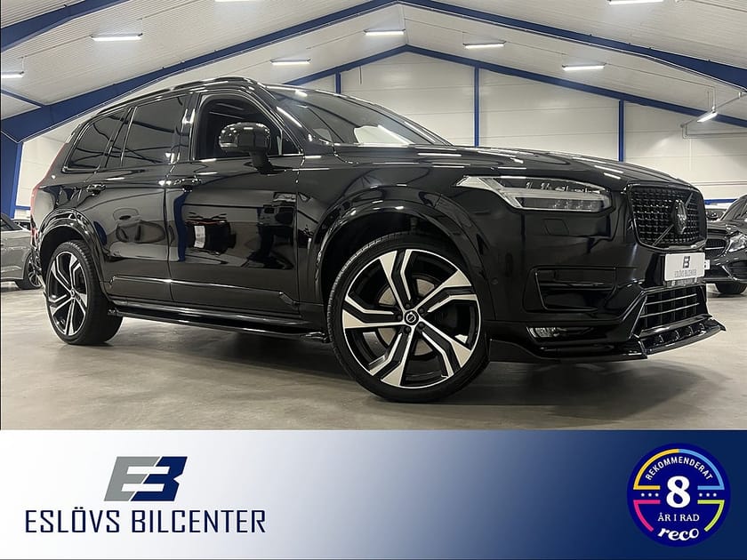 Bild 1 av Volvo XC90 7 Säten B5 AWD 235 HK / R-Design / Panorama / HUD / B%26W / 7-Sits /