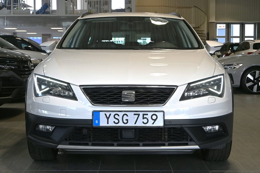 Bild 5 av SEAT Leon X-Perience 1.4 TSI 125hk Drag 18tum LED