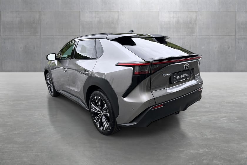 Bilde 3 av Toyota bZ4X AWD Executive Bitone