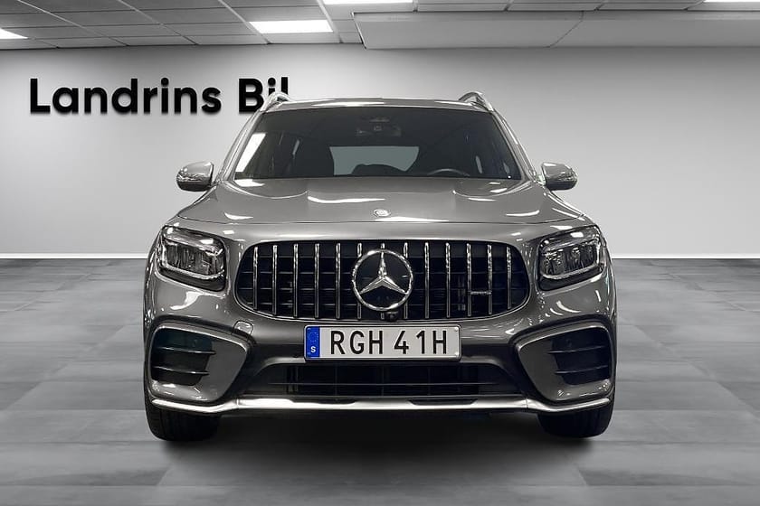Bild 2 av Mercedes-Benz AMG GLB 35 4MATIC / 360 kamera / Värmare / Drag