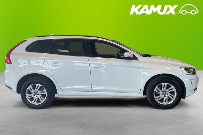 Bild 2 av Volvo XC60 D4 190hk Momentum Värmare PDC Drag Få Brukare