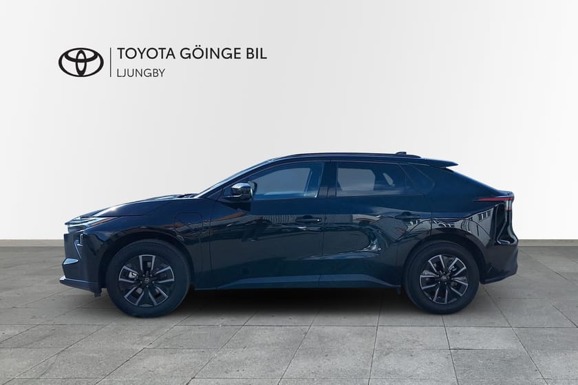 Bild 3 av Toyota bZ4X AWD EXECUTIVE 343hk NYA MODELLEN