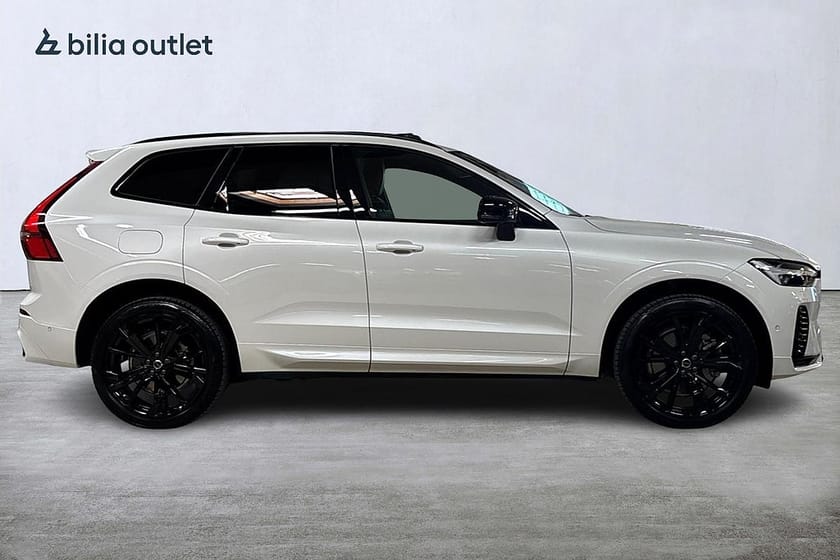 Bild 5 av Volvo XC60 T6 Plus Black Nordic Edt 350hk Panorama Luftfj H/K 360°