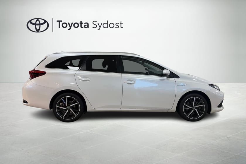 Bild 4 av Toyota Auris Touring Sports Hybrid 1.8 HSD Touch & Go Edition Backkamera