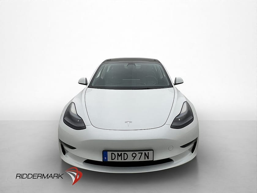 Bild 2 av Tesla Model 3 Long Range AWD Kamera Svensksåld MOMS