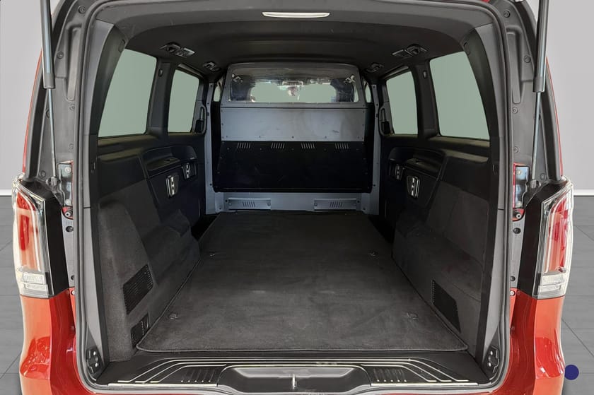 Bilde 5 av Mercedes-Benz V 300d 4MATIC 3.1t varebil 2-seter | Masse utstyr!
