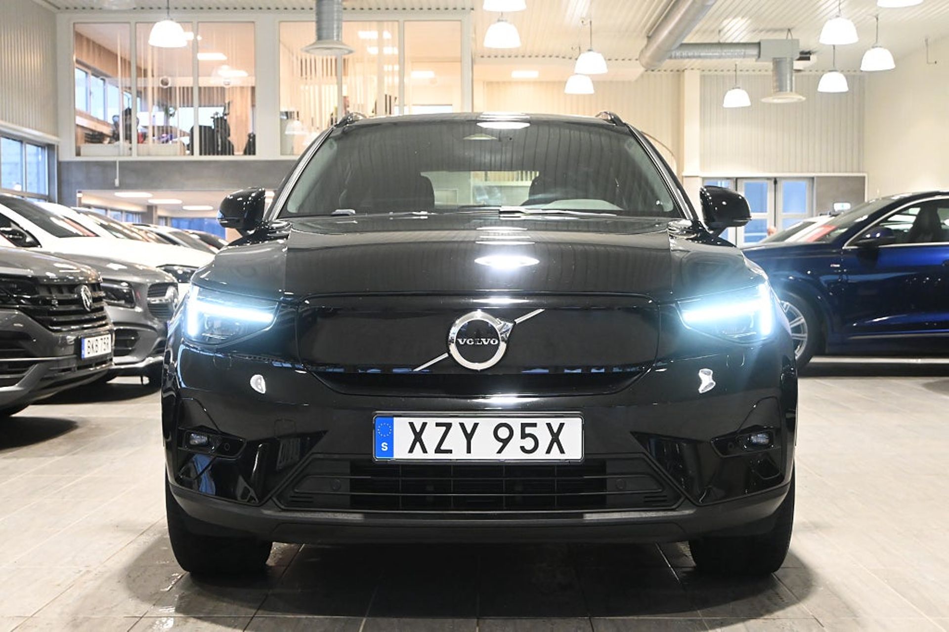 Volvo XC40 2023, bild 5/10