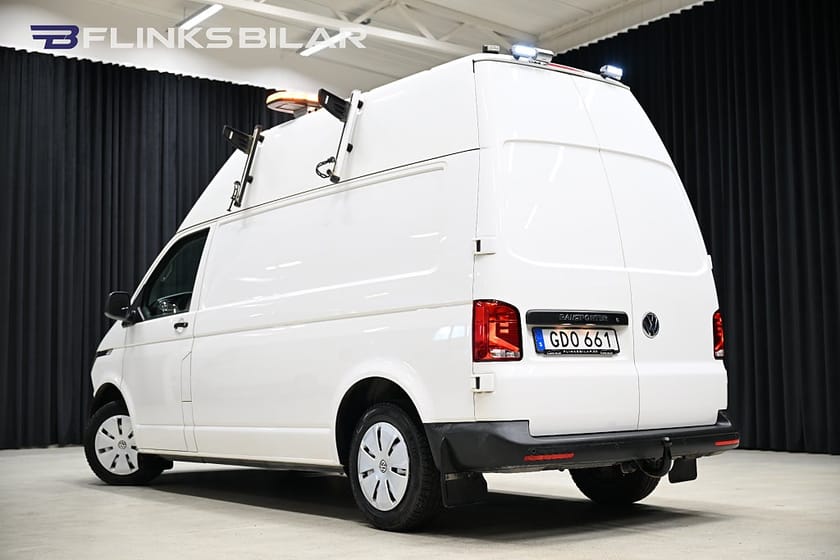 Bild 4 av Volkswagen Transporter DSG 150HK L2 Högtak|Servicebil|Inredd|Leasbar|SeUtr!!