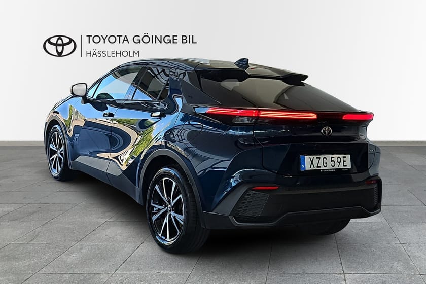 Bild 2 av Toyota C-HR Hybrid – Style  Apple Carplay, Navi