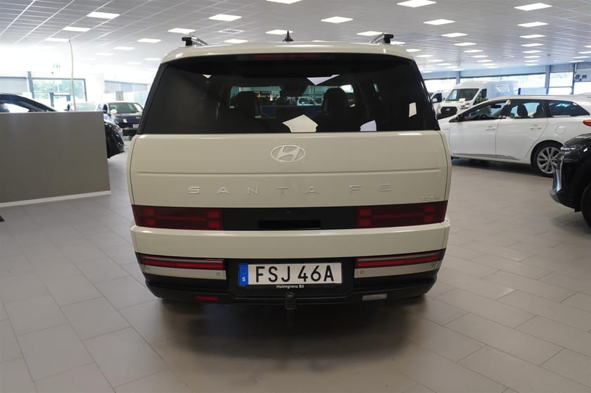 Bild 5 av Hyundai Santa Fe PHEV 4WD 1.6 T-GDi AWD Advanded Aut 7-Sits 252 hk Drag