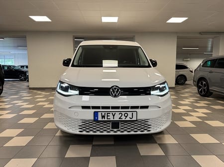 Volkswagen Caddy Cargo 2.0 TDI 4M Värmare Kamera Navi Drag Led 122122 Hk