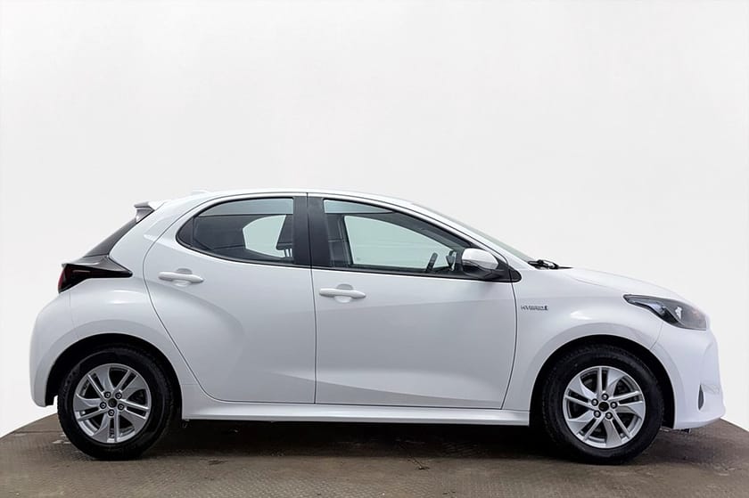 Bild 5 av Toyota Yaris Hybrid Kamera Rattvärme AdaptivFH Kamkedja