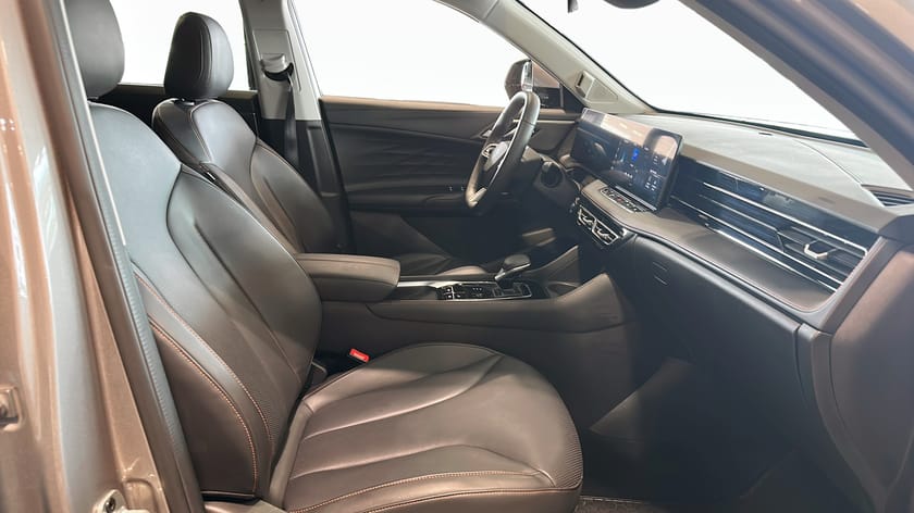 Bild 3 av MG HS PHEV LUXURY PLUG-IN HYBRID 100KM PÅ EL + 0% KAMPANJRÄNTA