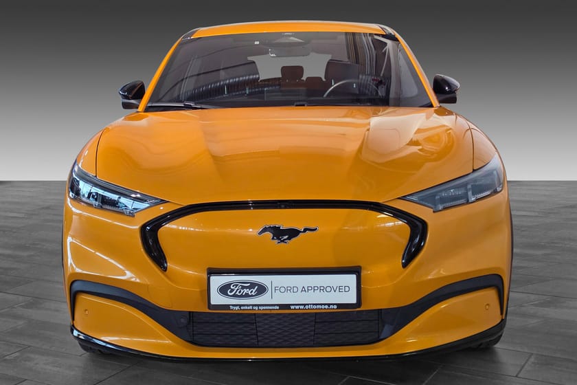 Bilde 3 av Ford Mustang Mach-E Long Range RWD | Krok | 360Kamera | Navi |Tonede ruter