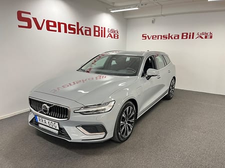 Volvo V60 LADDHYBRID T6 AWD AUT Core Edition (2.99% Ränta)