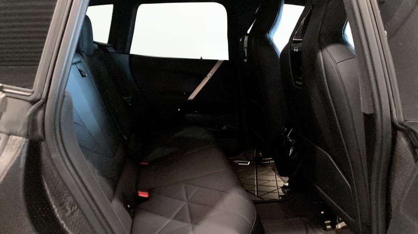 Bild 5 av BMW iX xDrive50 / Head up / 360 Kamera / komfortöppning