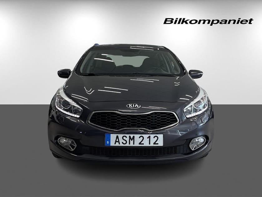Bild 2 av Kia cee'd 1.6 CRDi 110hk EX Comfort V+S-Hjul Drag
