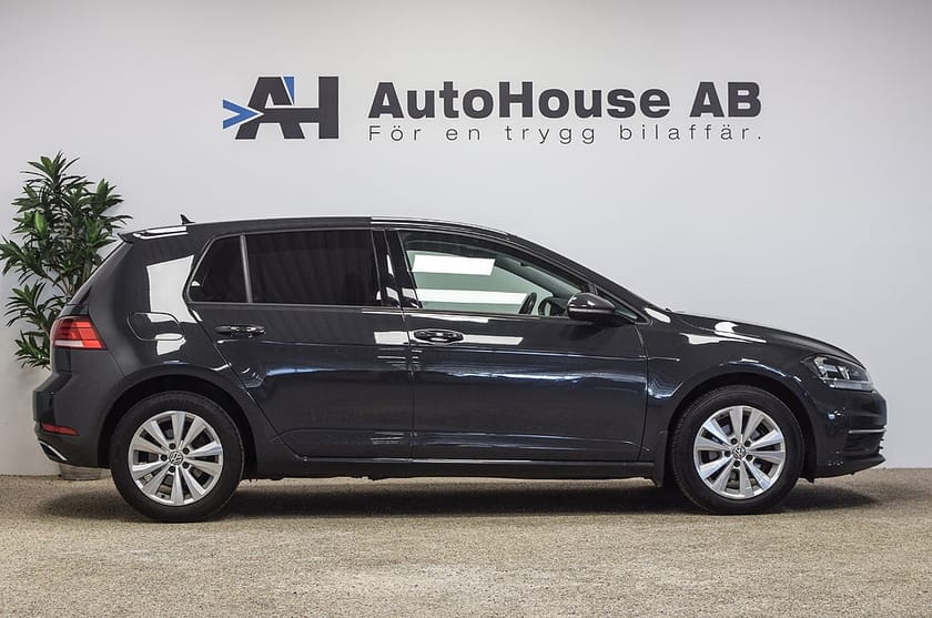 Bild 3 av Volkswagen Golf 5-dörrar 1.0 TSI Radarfarthållare CarPlay Sensorer