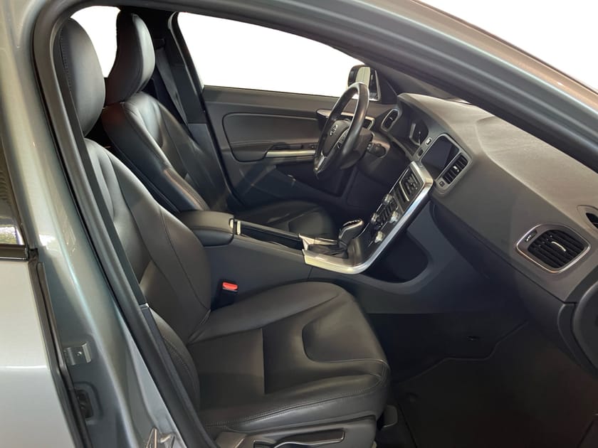 Bild 5 av Volvo V60 Cross Country D4 AWD Classic Pro