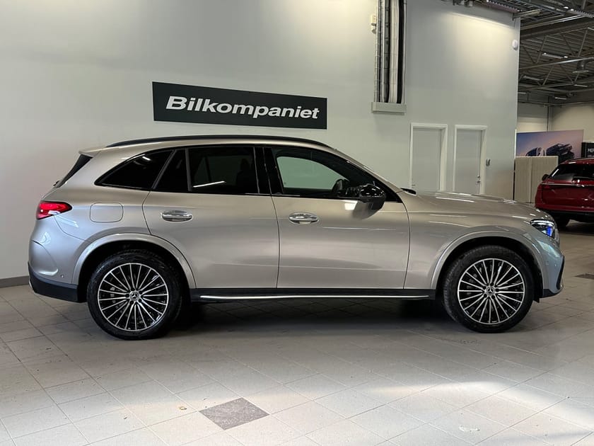 Bild 2 av Mercedes-Benz GLC 400 e 4MATIC 9Tronic AMG paket Drag Burmester NightP