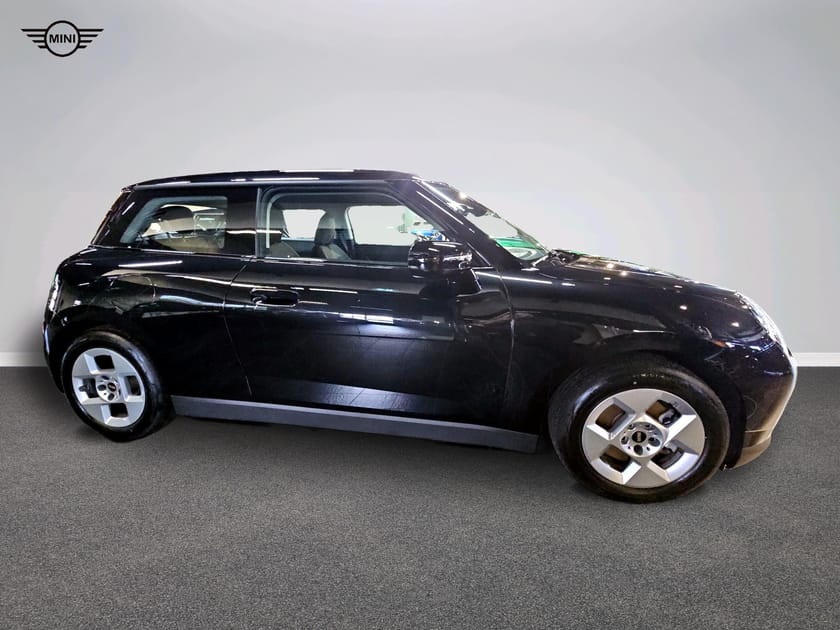 Bild 2 av MINI Cooper E Essential Trim, Paket XS
