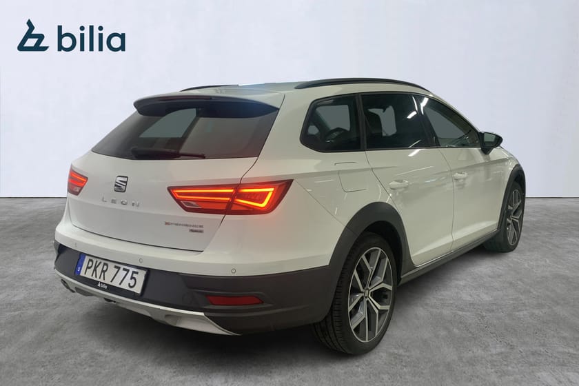Bild 4 av SEAT Leon X-Perience Dragkrok / vinterhjul / Motorvärmare