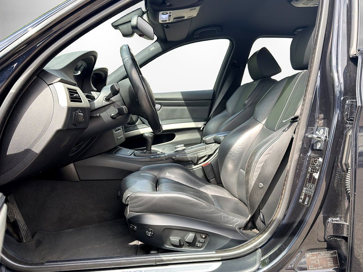 BMW M3 Sedan, bild 9 av 15