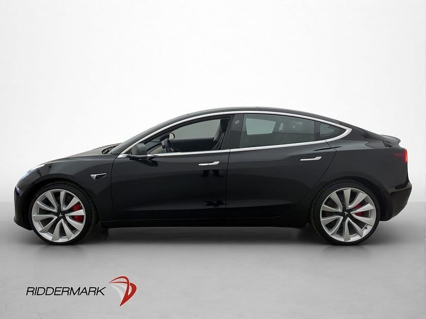 Bild 5 av Tesla Model 3 Performance AWD Autopilot Svensksåld