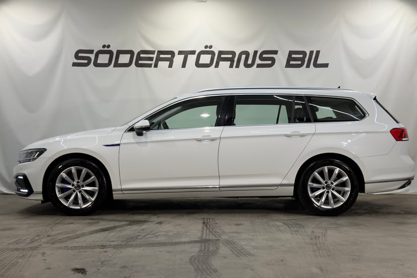 Bild 3 av Volkswagen Passat Sportscombi GTE 1.4 TSI DRAG KAMERA VÄRMARE 1 ÄGARE MOMSBIL