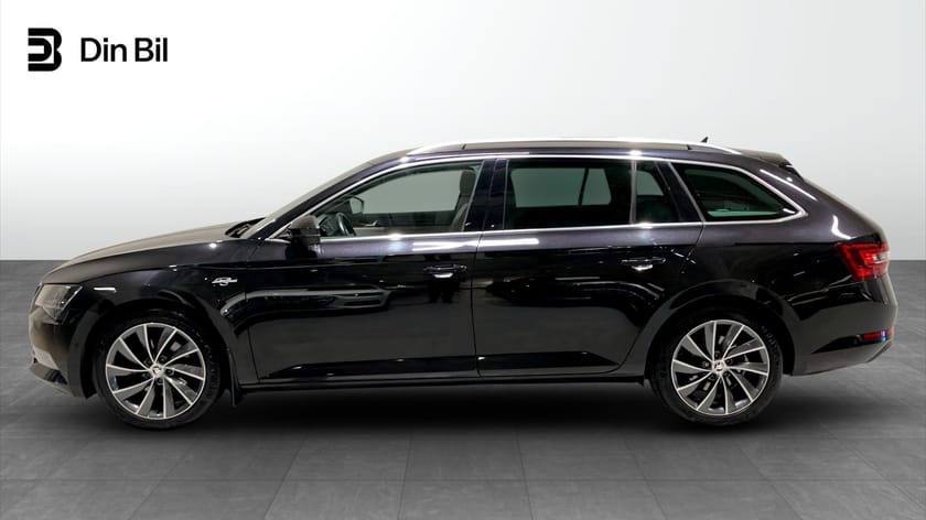 Bild 2 av Škoda Superb Kombi L&K TDI 190 DSG 4x4 Drag B-Kamera Elstol