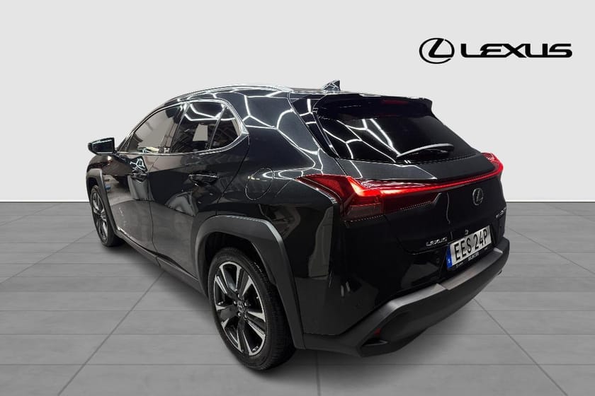 Bild 2 av Lexus UX 250h E-Four PREMIUM AWD TEKNIKPAKET V-HJUL