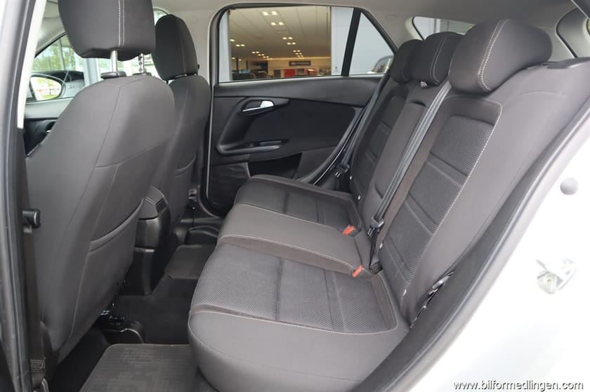 Bild 5 av Fiat Tipo Kombi 1.4 T-Jet FWD 120hk Backkamera Svensksåld
