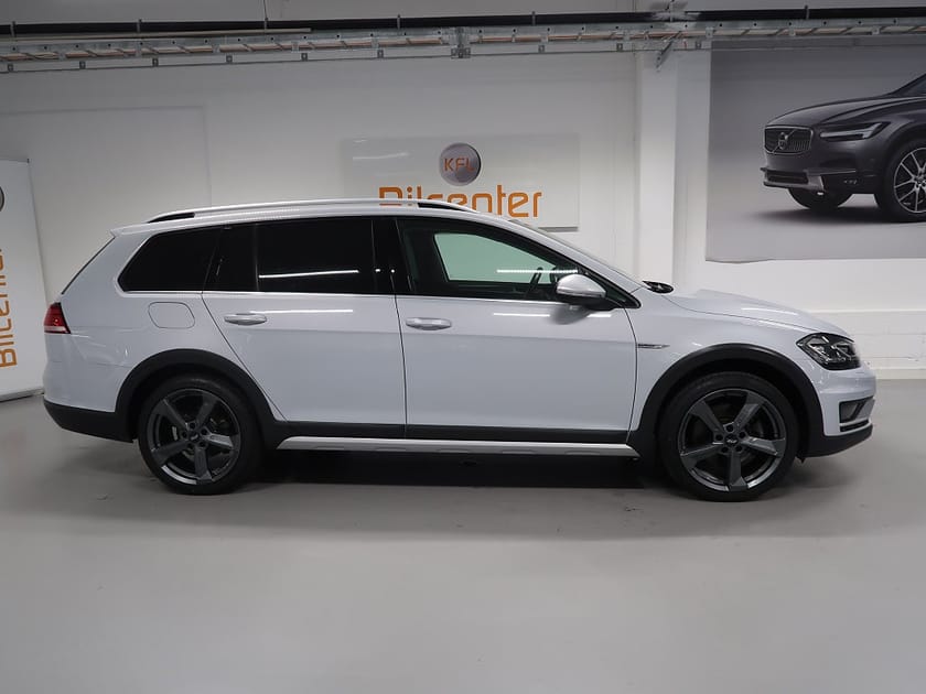 Bild 5 av Volkswagen Golf Alltrack 1.8 TSI 4M V-Däck ingår Drag-Massage-CarPlay-A