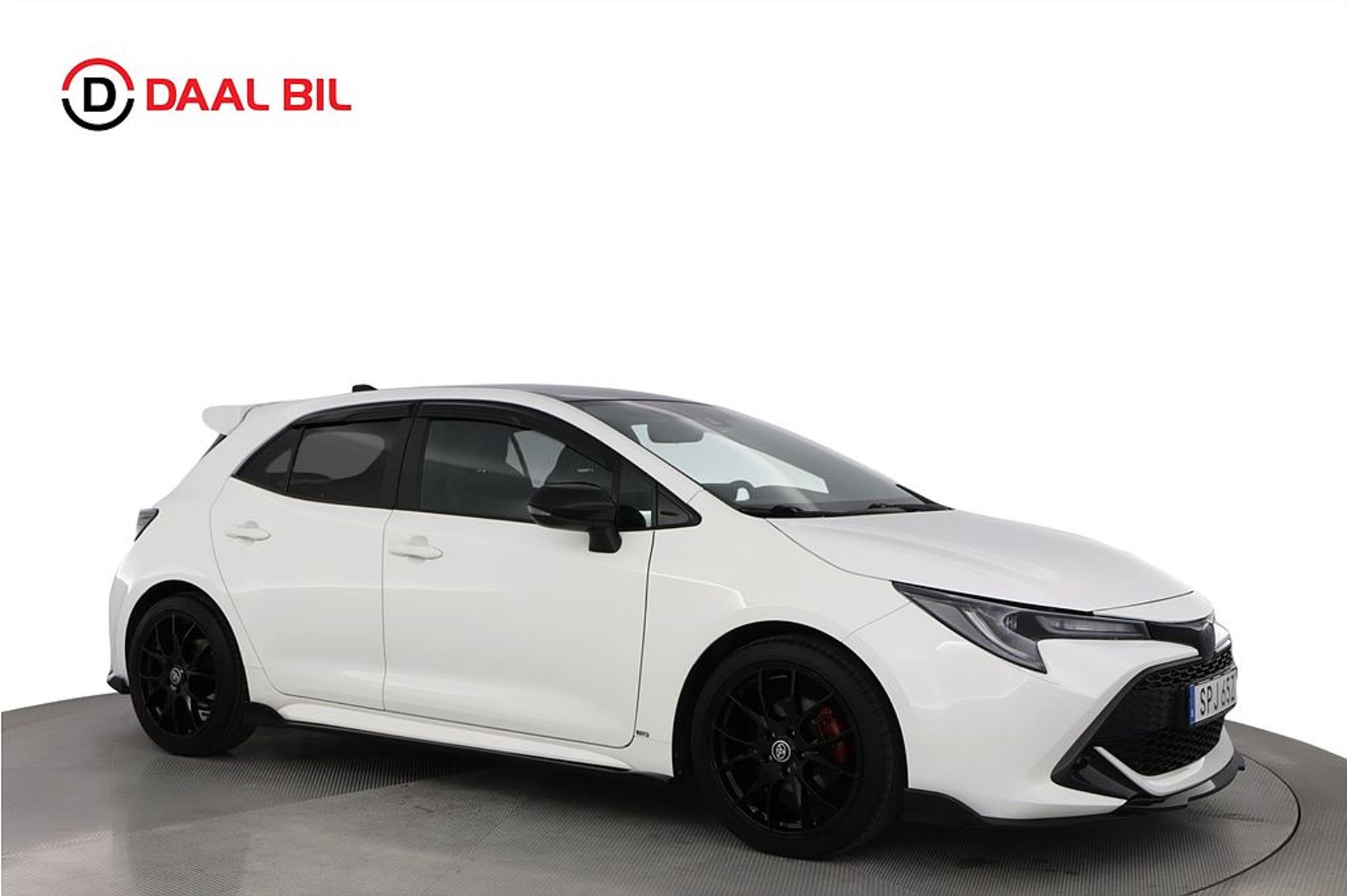 Toyota Corolla HYBRID e-CVT 122HK STYLE 2019, bild 4/10