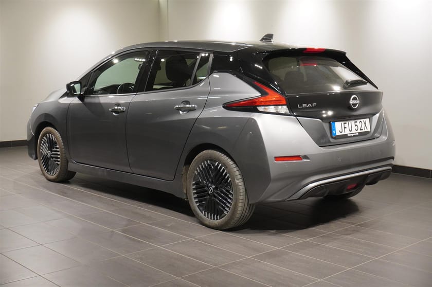 Bild 2 av Nissan Leaf N-Connecta 39 kWh 360° LED