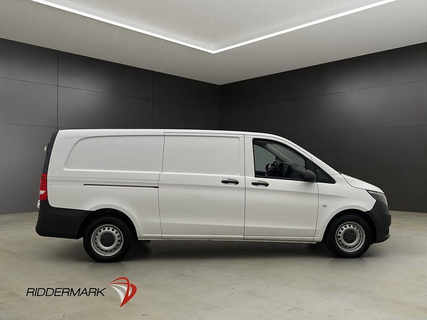 Bild 2 av Mercedes-Benz Vito 114 CDI 3.0t X-Lång Värmare Drag B-Kamera Moms