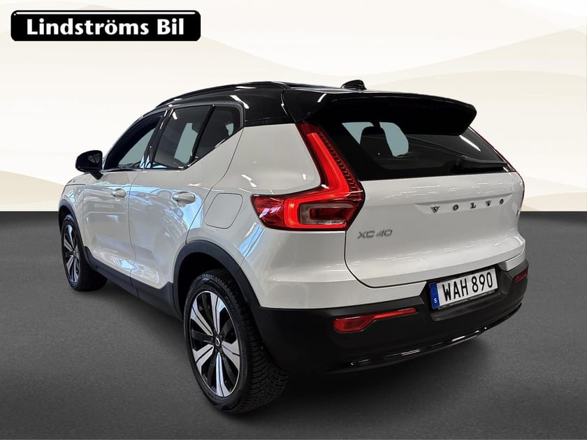 Bild 4 av Volvo XC40 Recharge Ultimate 231hk S&V-Hjul Pano H&K Drag
