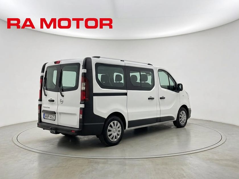 Bild 5 av Nissan Primastar Crew 2.0 dCi DCT| 9-sits | Moms | Värmare