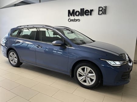 Volkswagen Golf Sportscombi LIFE 1.5 eTSI 150HK DSG|Värmare|Drag