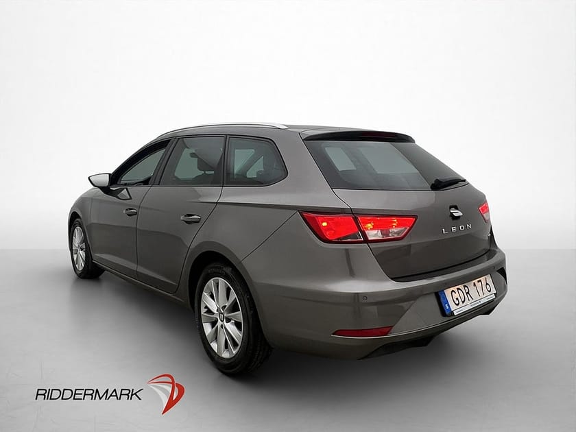 Bild 5 av SEAT Leon ST 1.2 TSI 110hk Style Kamera CarPlay En-Brukare