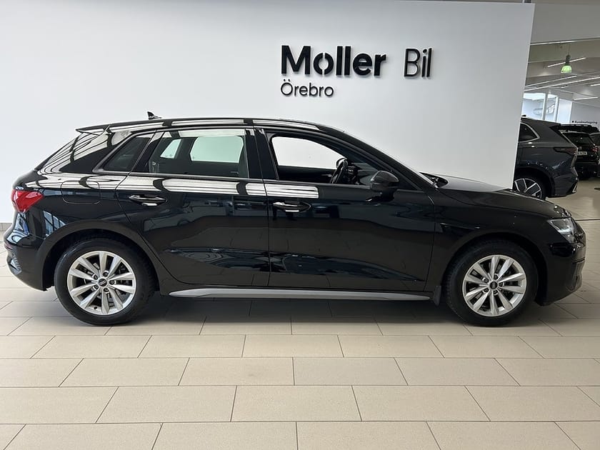 Bild 4 av Audi A3 Sportback 35 TFSI 150hk PROLINE