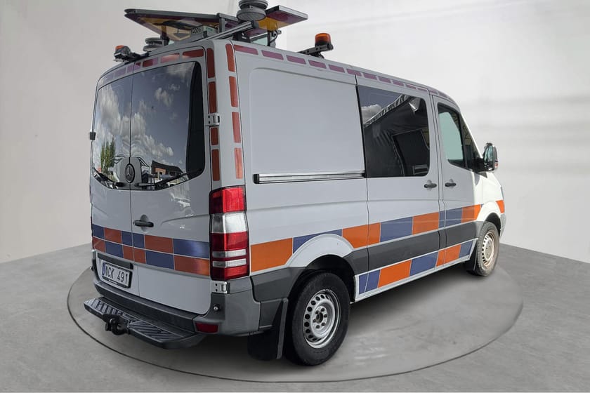 Bild 3 av Mercedes-Benz Sprinter 316 CDI Skåpbil (163hk) Verkstadsinredning
