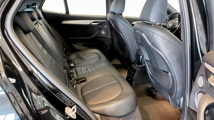 Bild 5 av BMW X2 xDrive25e M-Sport Backkamera Rattvärme Panorama