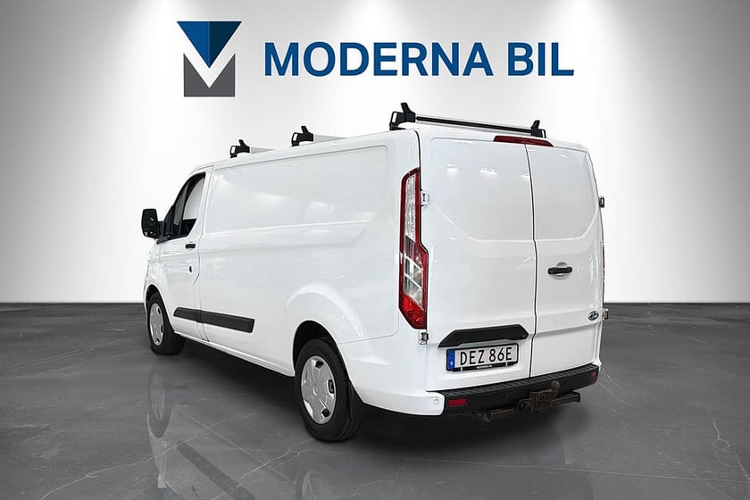 Bild 3 av Ford Transit Custom 300 2.0 Lång Drag 3-sits Moms Värmare B-kam