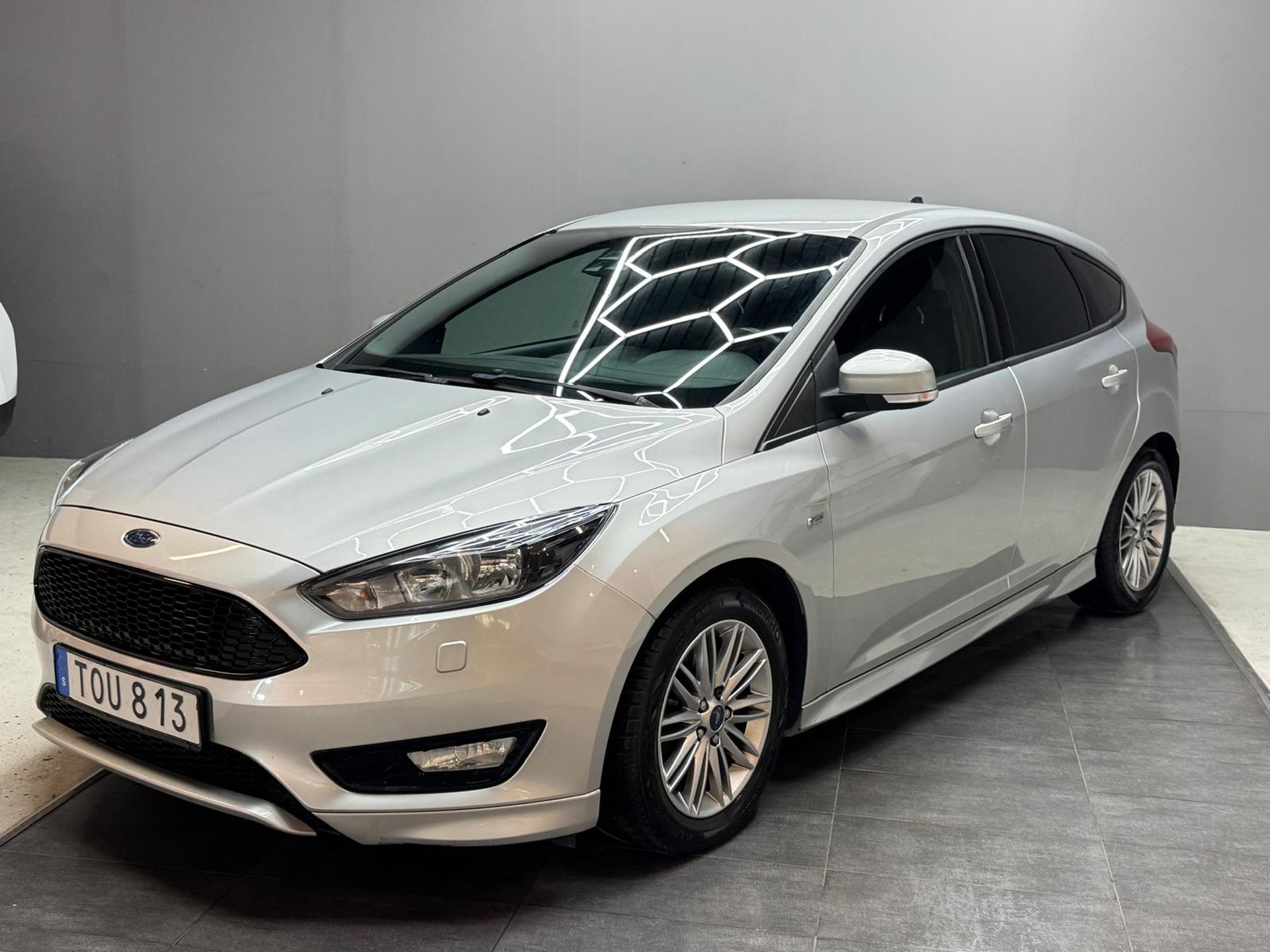 Ford Focus 1.0 EcoBoost 2017, bild 3/15