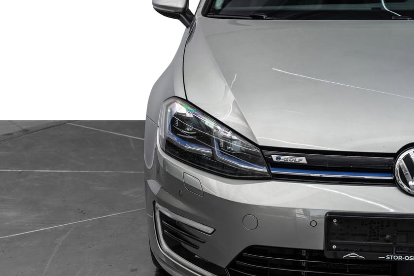Bilde 4 av Volkswagen e-Golf 136hk/Kamera/ACC/P.senor/Navi/Keyless/AppelCarPlay