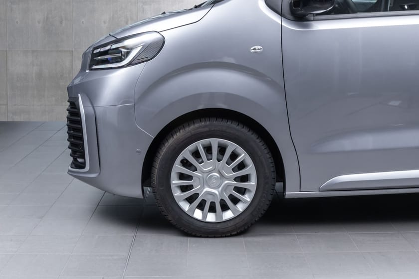 Bilde 2 av Toyota Proace L2 2,0D 144 Comfort L2H1 THB aut