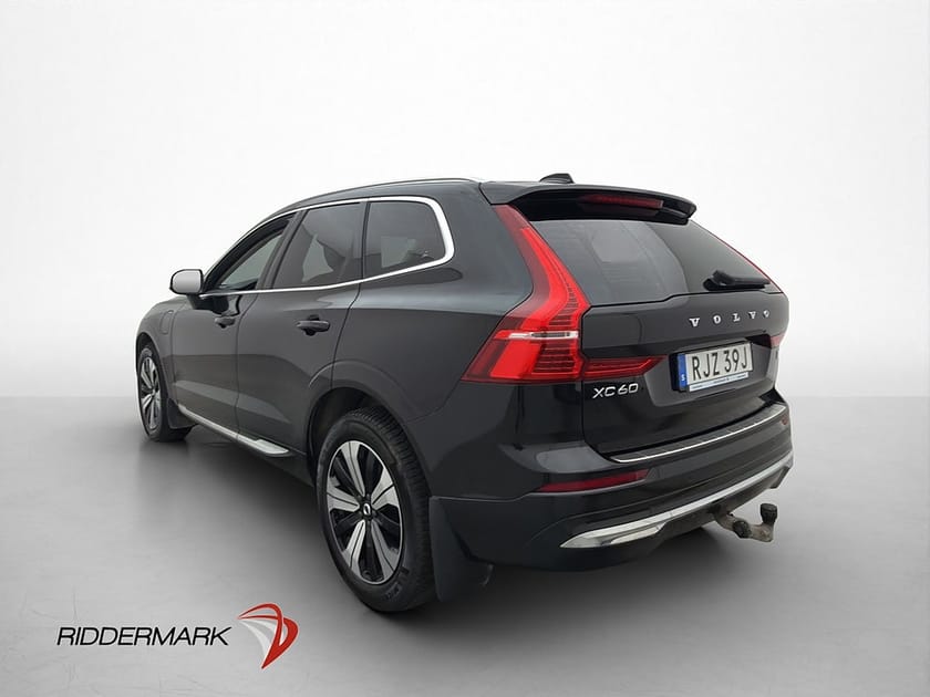 Bild 5 av Volvo XC60 T6 AWD Core Edition H/K Lounge Pano Drag 350hk