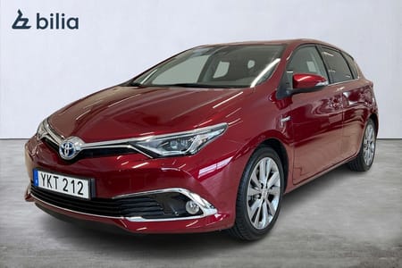 Toyota Auris Hybrid 1,8 5D Executive