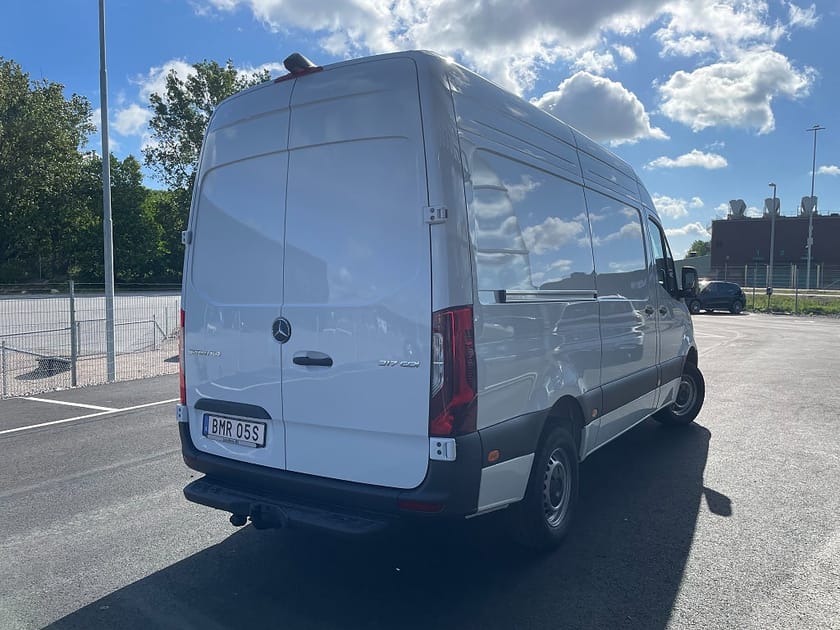 Bild 3 av Mercedes-Benz Sprinter 317 CDI RWD Panel Van 9G-Tronic Euro 6 SERVICEAVTAL 0:-
